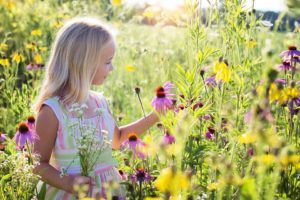 Metodo Montessori: 7 principi per educare bambini liberi di esprimersi